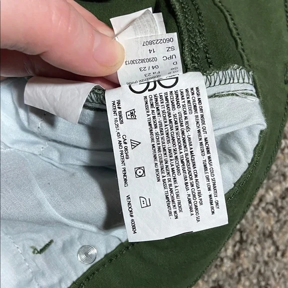 Bandolino Amy Straight Leg Rifle Green Jeans NWT - Picture 9 of 9